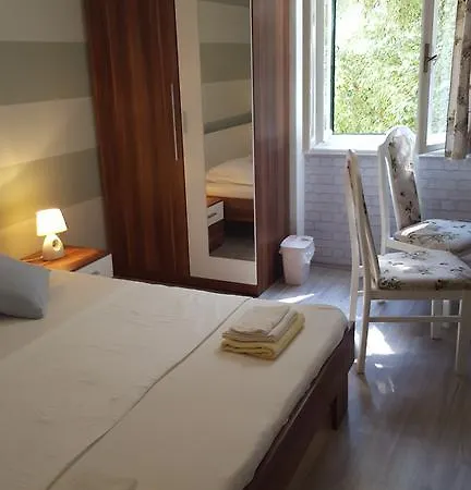 Apartment Lelli *